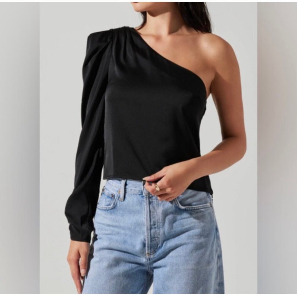 ASTR the Label One Shoulder Top Black XL Quiet Luxury Minimalist Night Out